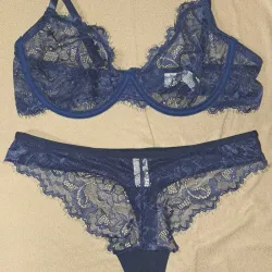 Set de ajustador y tanga de encaje azul