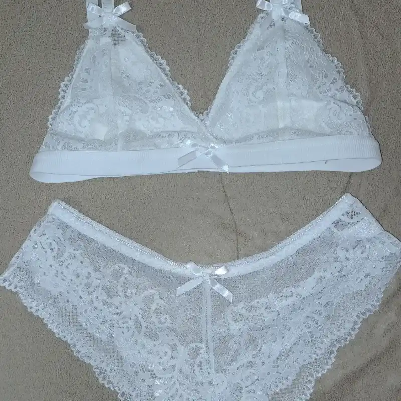 Sets de ajustador y blumer de encaje