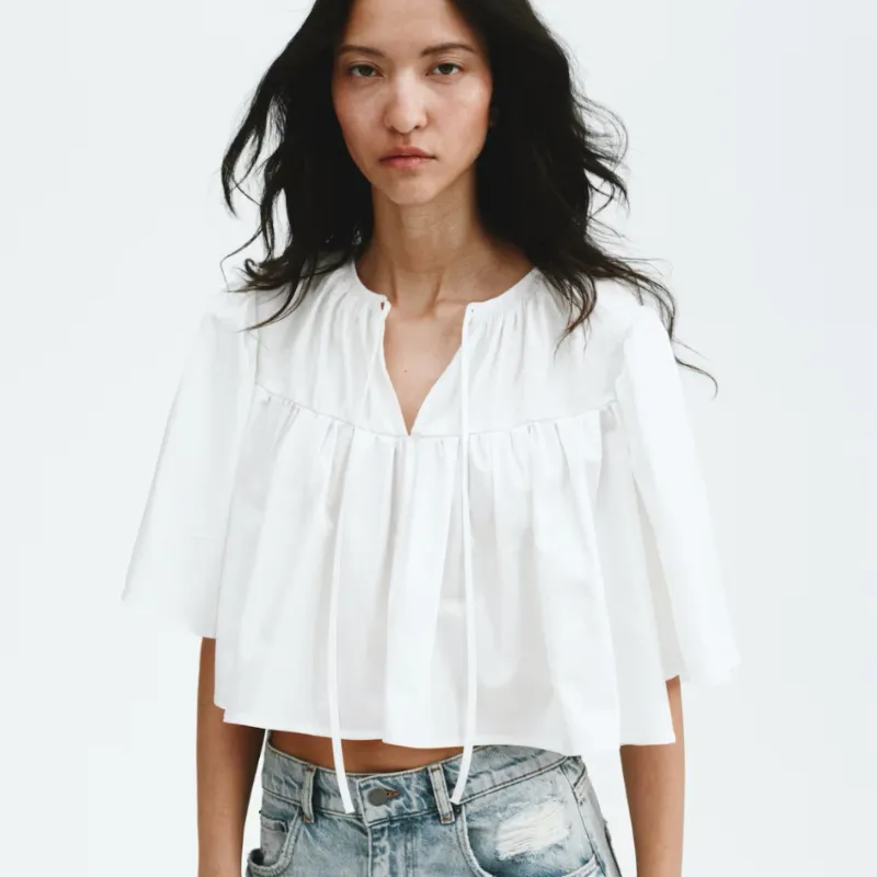 Top Blanco con Volantes