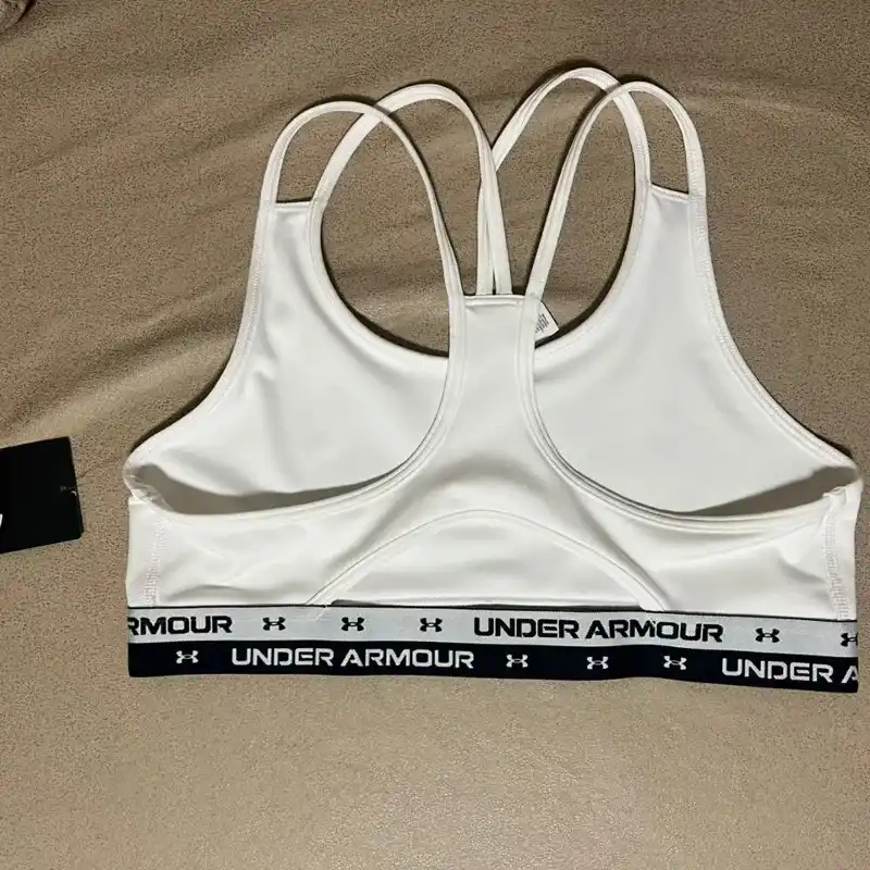 Top Under Armour 