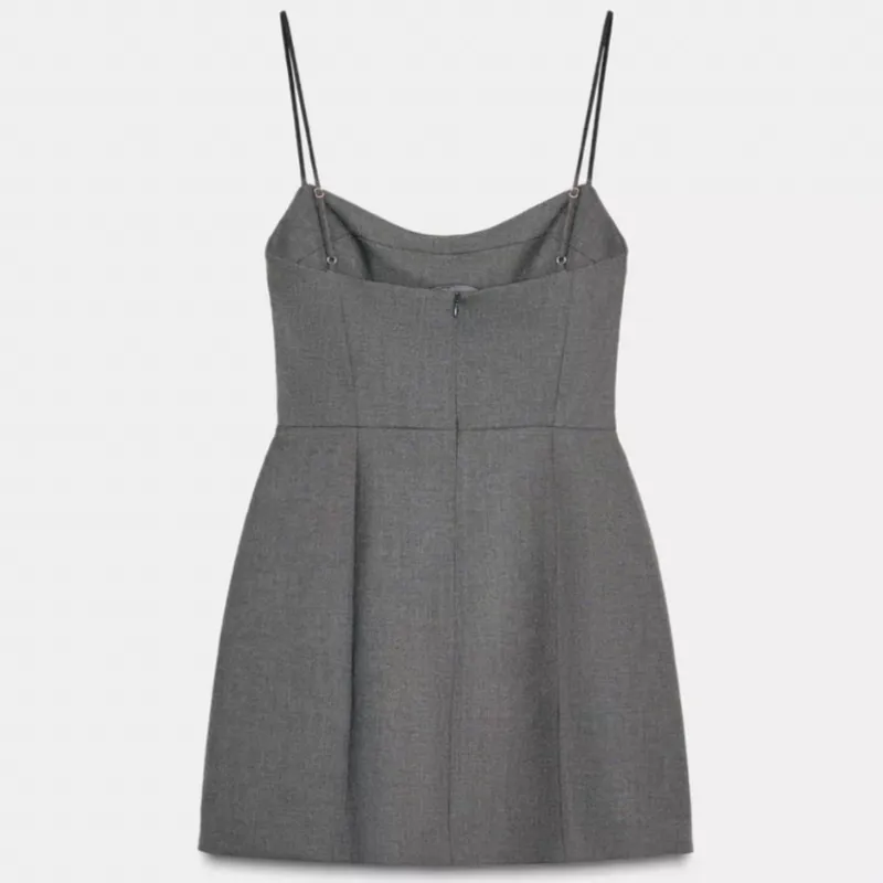 Vestido gris Zara