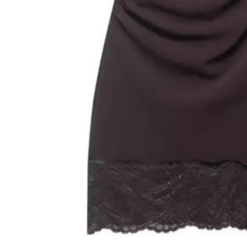 Vestido marrón con encaje