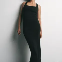 Vestido ZARA  Negro Con apertura atrás