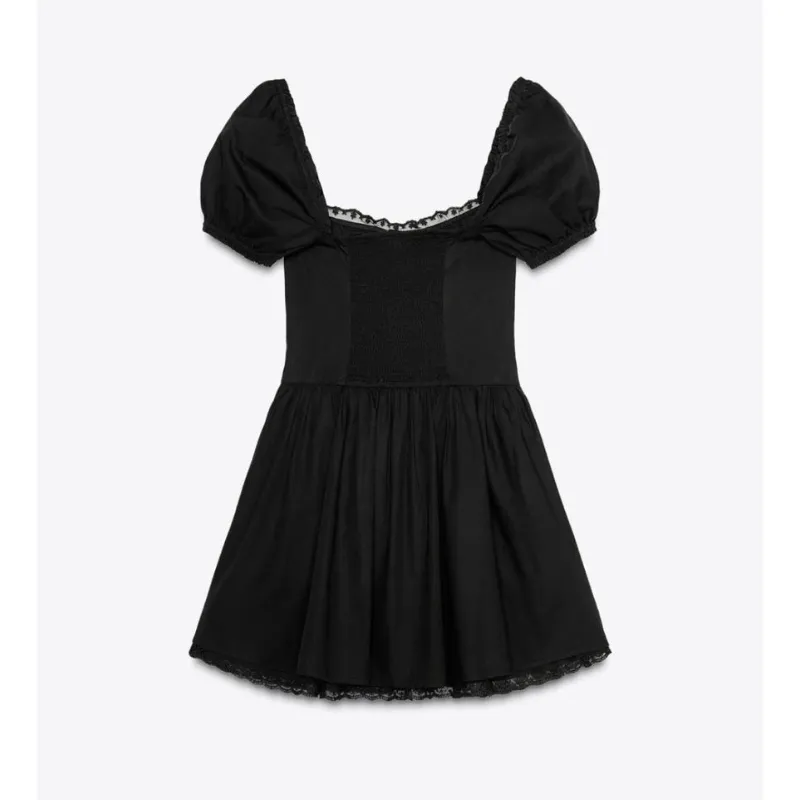 Vestido negro Zara corto