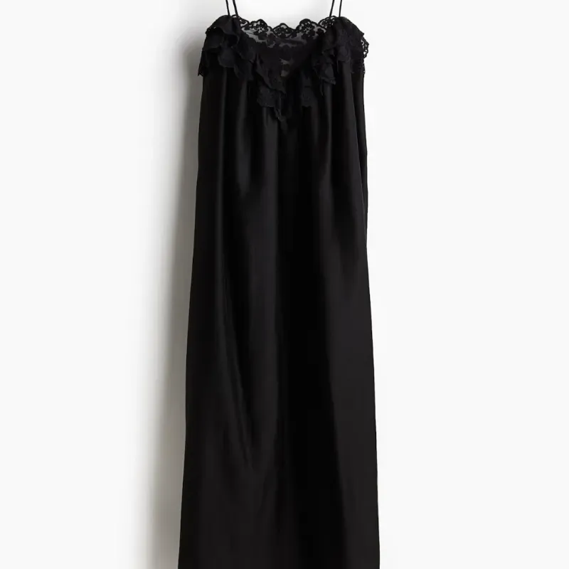 Vestido Negro Satinado con detalle de encaje H&M