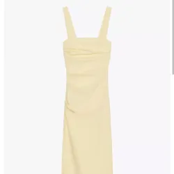 Vestido Pliegues ZARA