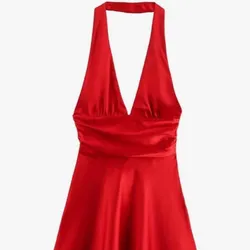 Vestido rojo Zara