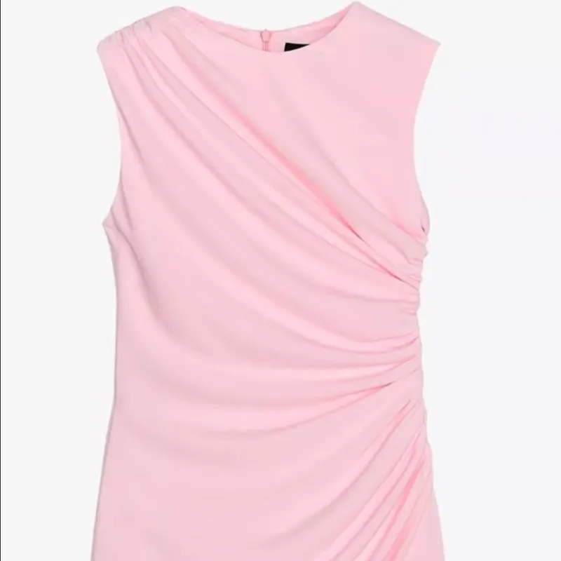 Vestido rosa Zara