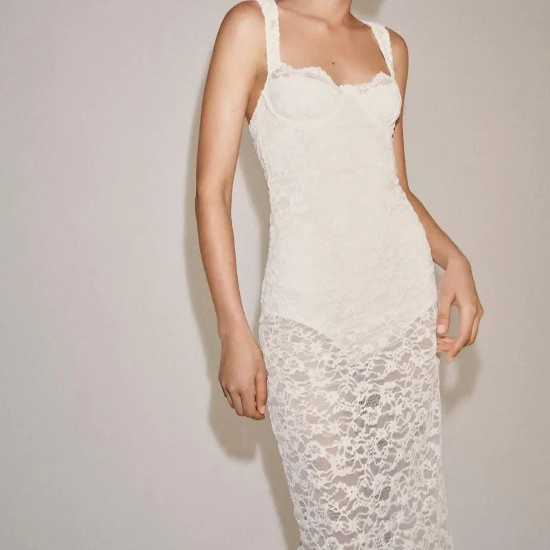 Vestido Zara de encaje