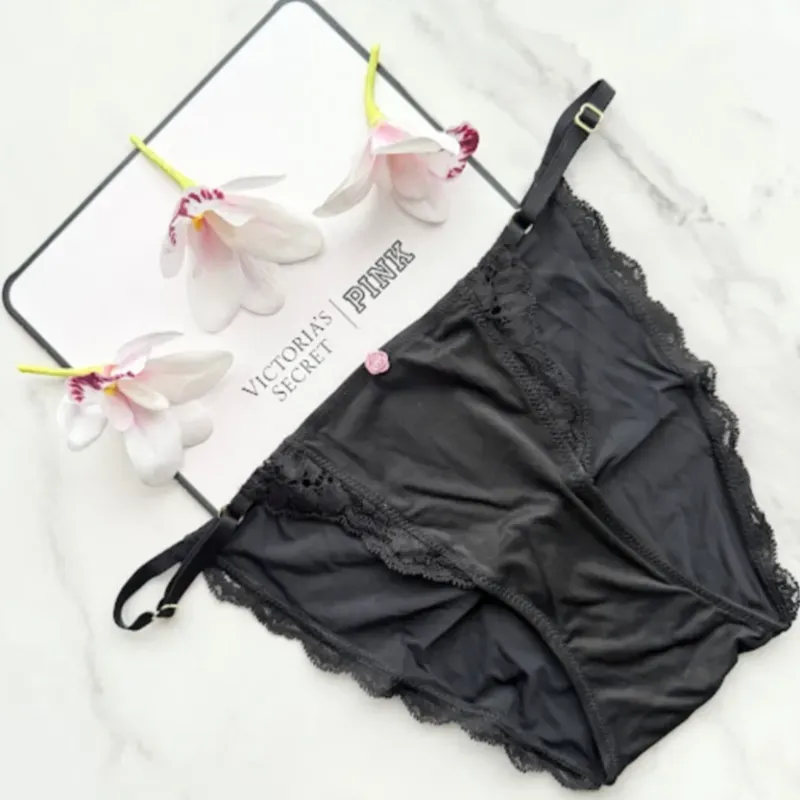 Victoria's Secret braga negra con flor