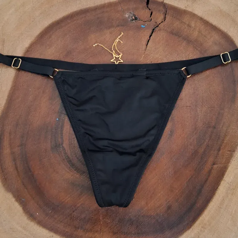 Victoria's Secret Panty V-String con Herraje 