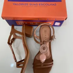 Zapatos de tacón cuadrado 