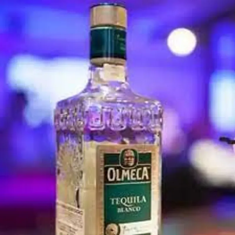 Olmeca Blanco