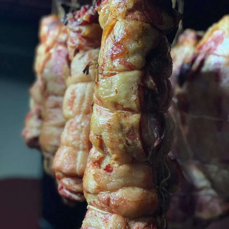 1Kg /Costilla Deshuesada Ahumada Torcida 