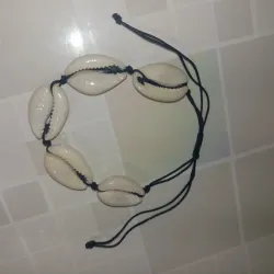 Pulsera de Caracol en Hilo Chino 