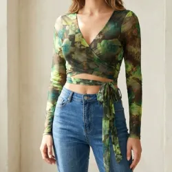 🌸 Blusa «Flora»  en verde mangas largas