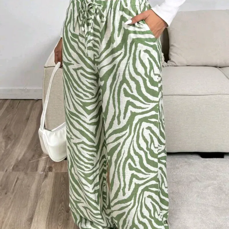 Pantalón blanco y verde 