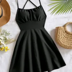 Vestido negro de verano