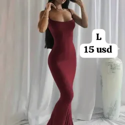 Vestido largo rojo vino de tirantes 