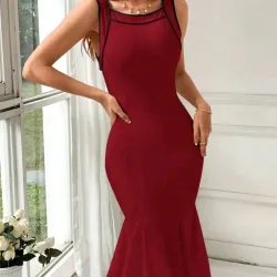 Vestido rojo vino corte de sirena 