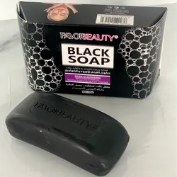 Jabón de carbón activo