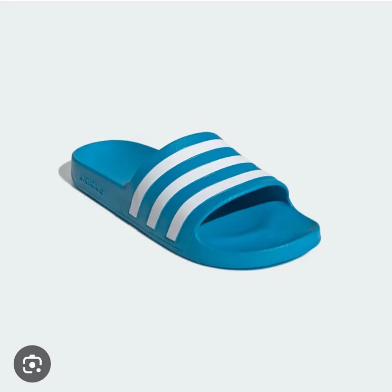 Chancletas Adidas 