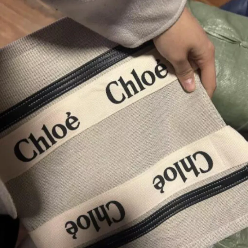 Chloé