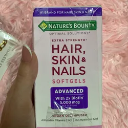 Pelo Uñas y Piel