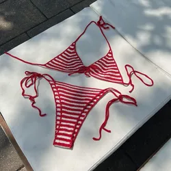 Bikini de rayas 