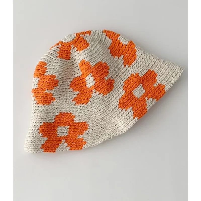 Hat de florecitas 