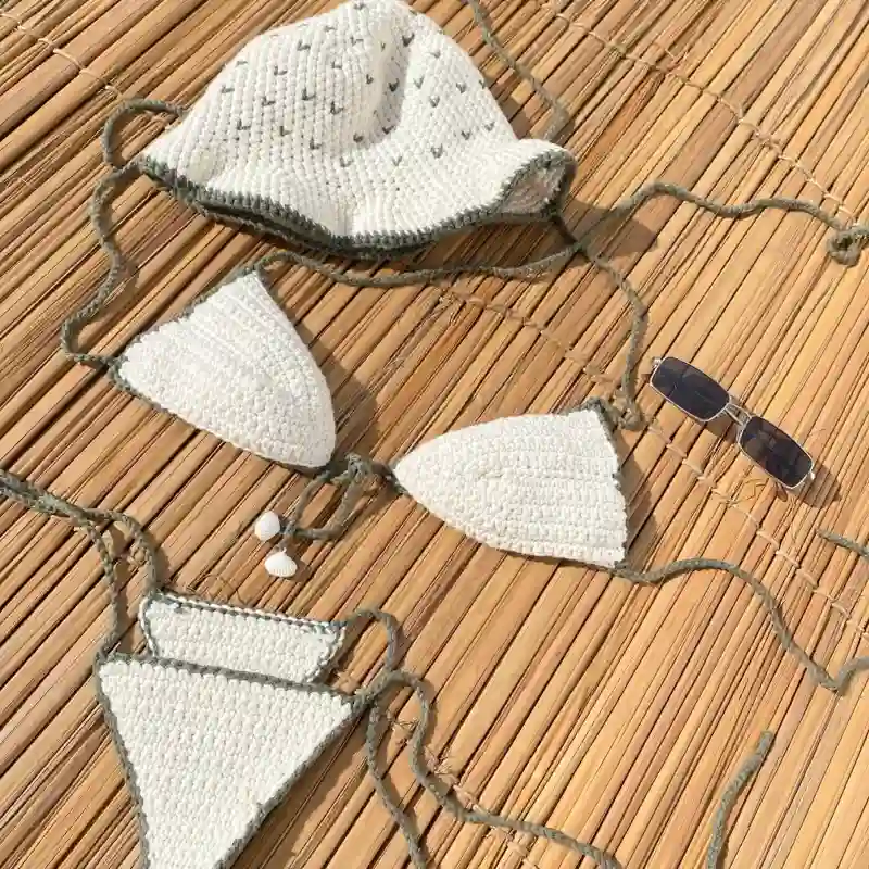 Set bikini + hat 