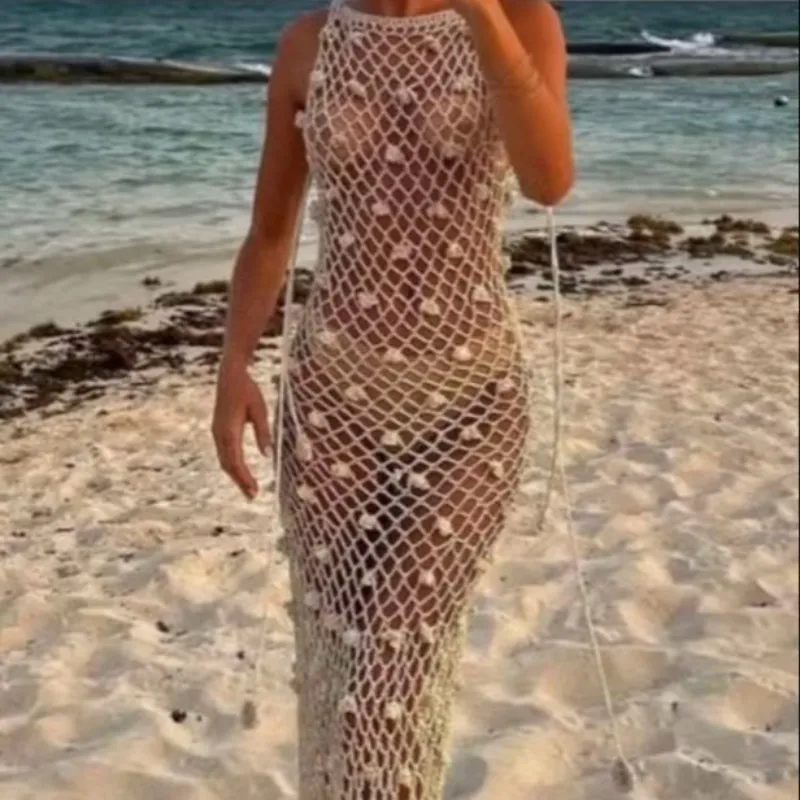 Vestidos de flores y punto ancho. 