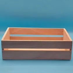 Caja de madera sin decorar