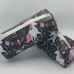 Cartuchera unicornios