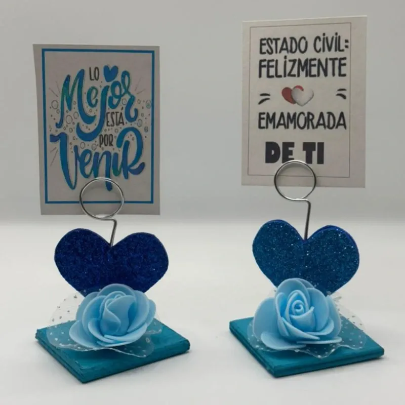 Corazon con postal en azul