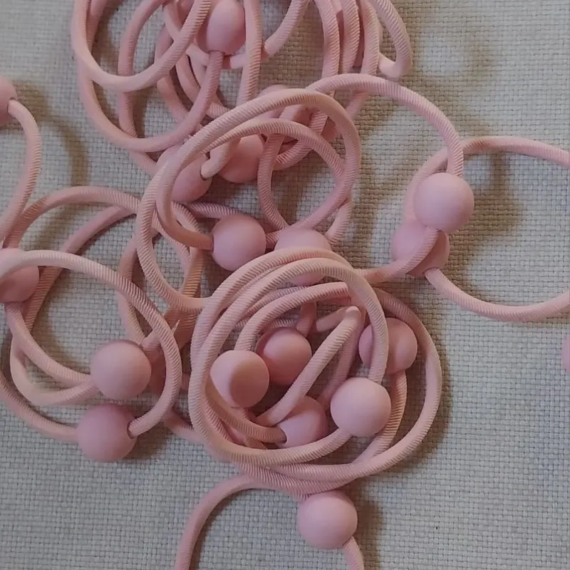 Felpas con adorno de esfera