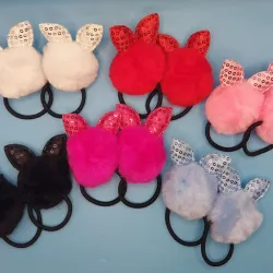 Felpas con pompon y orejitas