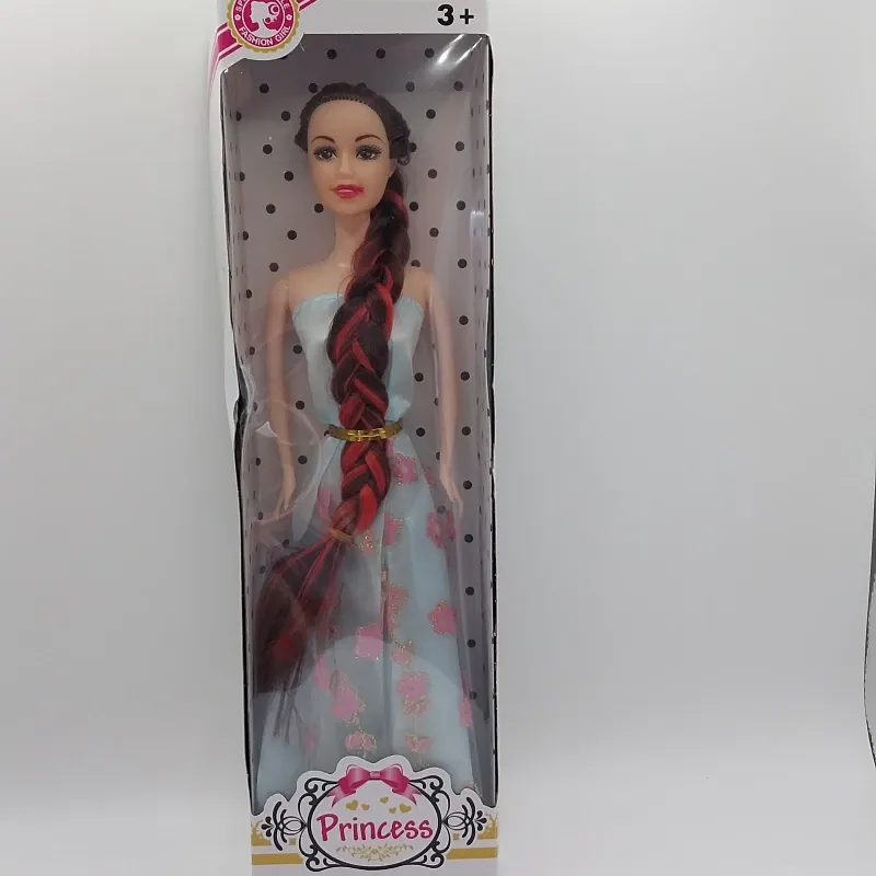 Muñeca tipo Barbie