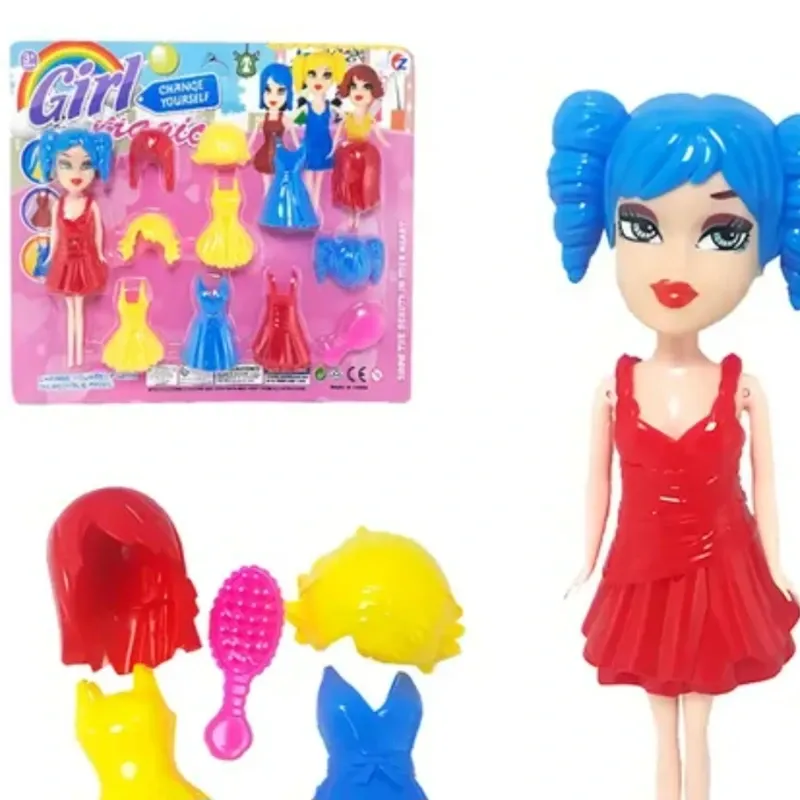 Muñeca con trajes