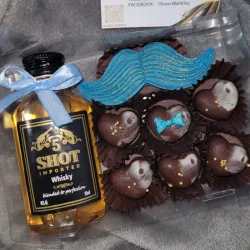 Caja chocolate y botellita