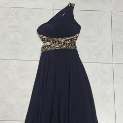 Vestido largo hasta el piso