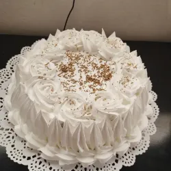 Cake blanco con rosas 