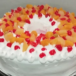 🎂 Cake de celebración con apollo de fresa y frutas variadas  