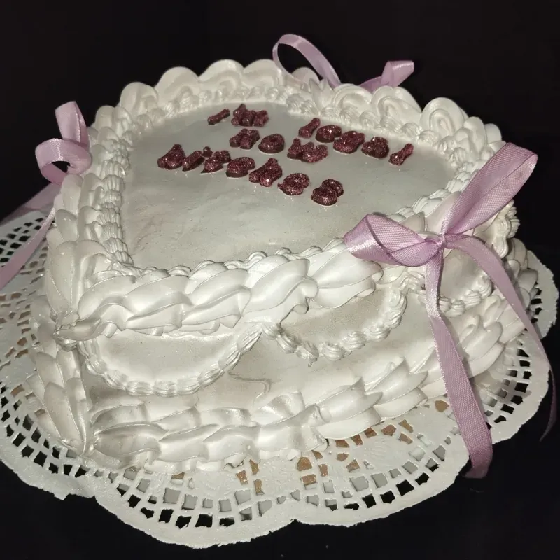✨💜 Un corazón que celebra con estilo 💜✨