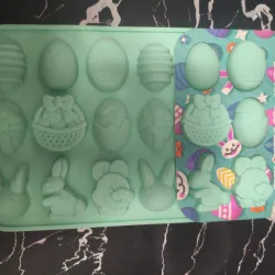 Molde conejo pascua 18 u