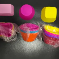 Set de 12 unidades Capacillos de silicona cupcake 