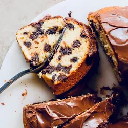 Bizcocho de vainilla y chispas de chocolate 