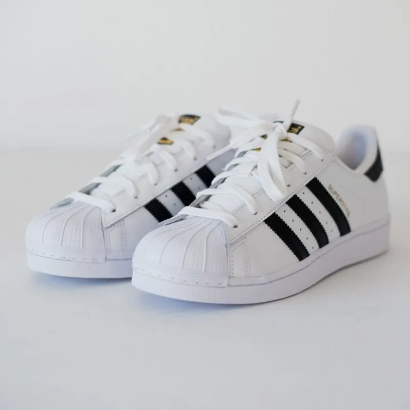 Adidas SuperStar 