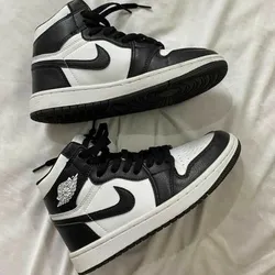 Air Jordan Retro One Black