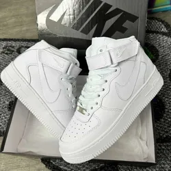 AirForce1 Mid White 